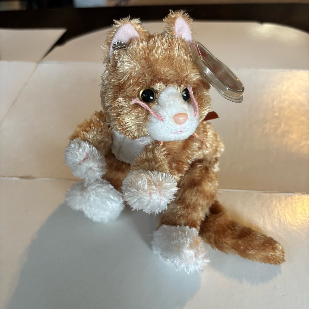 2004 Ty Beanie Baby: Gypsy the Cat Animal Plush Toy w/Tag & Protector